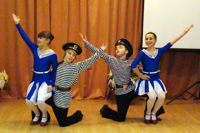 Танцевальная группа ДК п. Ватутинки (рук. Полякова Е.Г.)